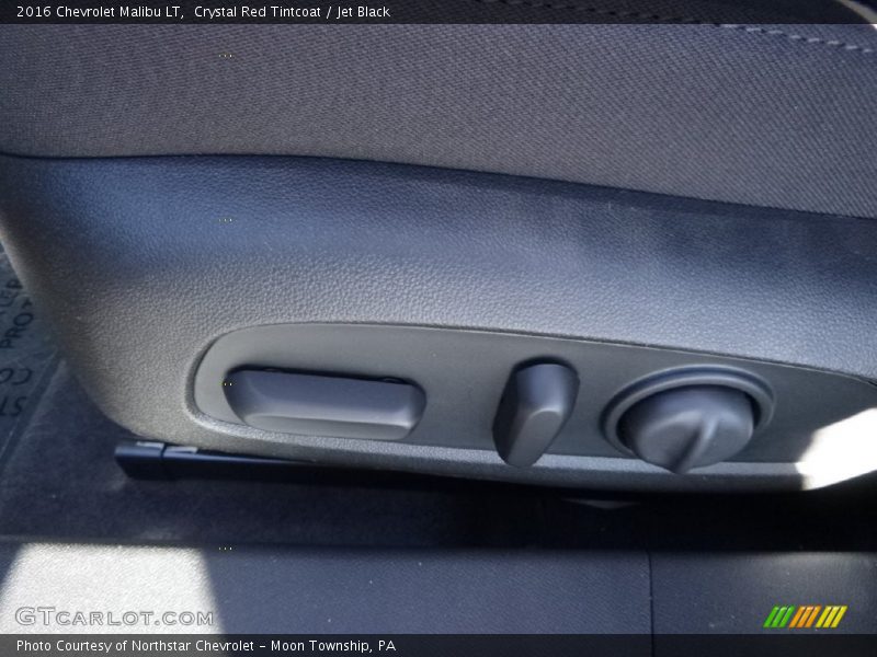Crystal Red Tintcoat / Jet Black 2016 Chevrolet Malibu LT