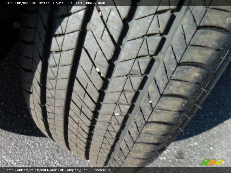 Crystal Blue Pearl / Black/Linen 2015 Chrysler 200 Limited