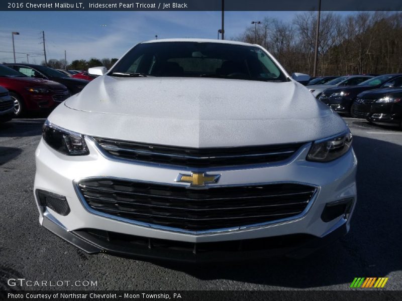 Iridescent Pearl Tricoat / Jet Black 2016 Chevrolet Malibu LT
