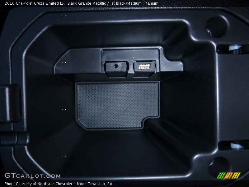 Black Granite Metallic / Jet Black/Medium Titanium 2016 Chevrolet Cruze Limited LS