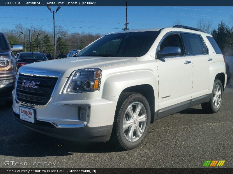 White Frost Tricoat / Jet Black 2016 GMC Terrain SLE