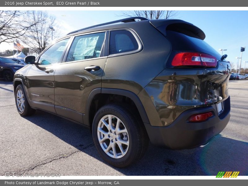ECO Green Pearl / Black 2016 Jeep Cherokee Sport