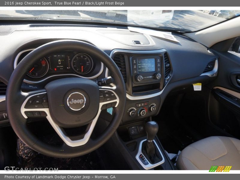 True Blue Pearl / Black/Light Frost Beige 2016 Jeep Cherokee Sport