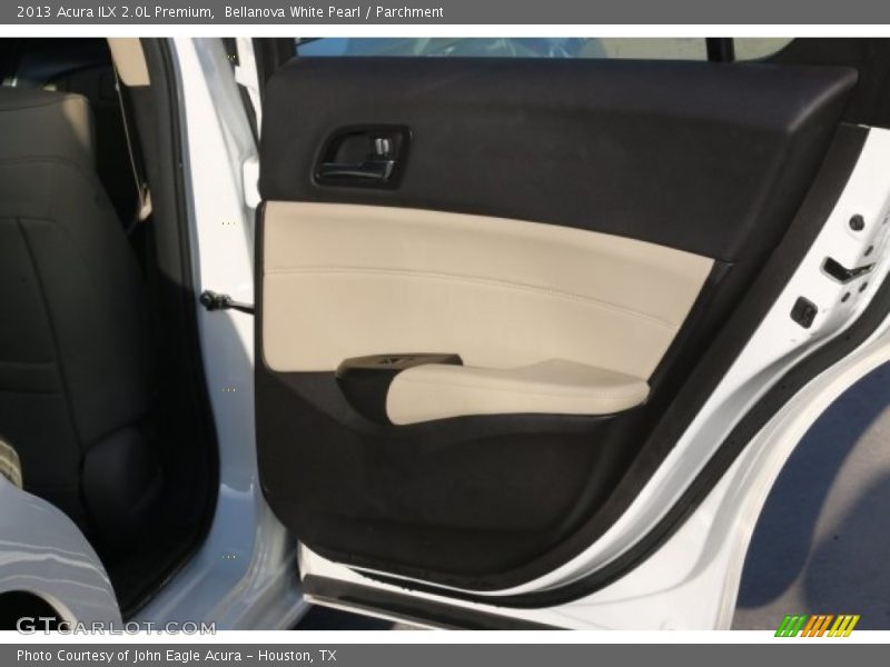 Bellanova White Pearl / Parchment 2013 Acura ILX 2.0L Premium