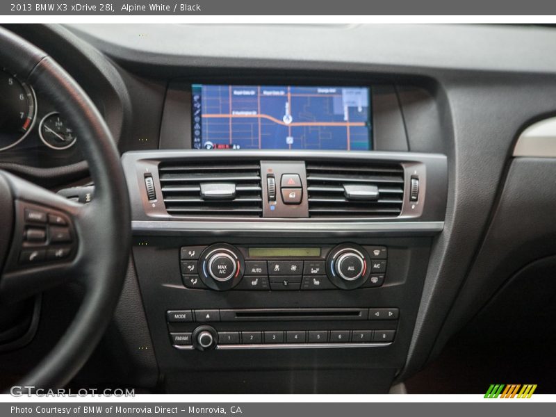 Alpine White / Black 2013 BMW X3 xDrive 28i