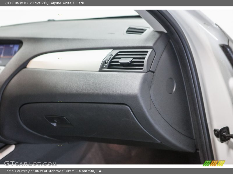 Alpine White / Black 2013 BMW X3 xDrive 28i