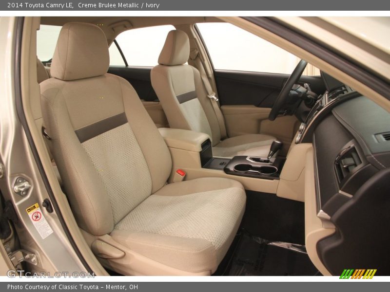 Creme Brulee Metallic / Ivory 2014 Toyota Camry LE