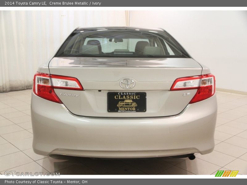 Creme Brulee Metallic / Ivory 2014 Toyota Camry LE