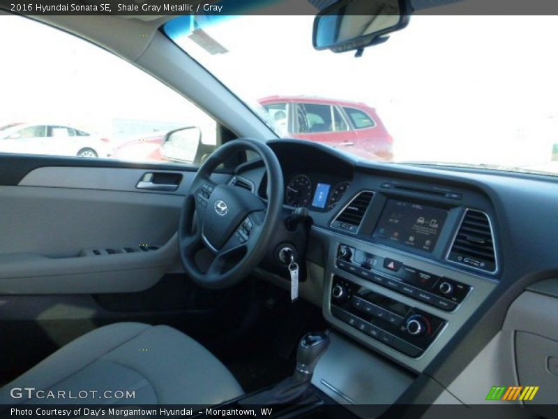 Shale Gray Metallic / Gray 2016 Hyundai Sonata SE