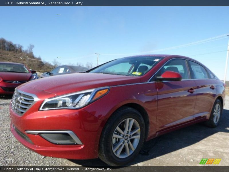 Venetian Red / Gray 2016 Hyundai Sonata SE