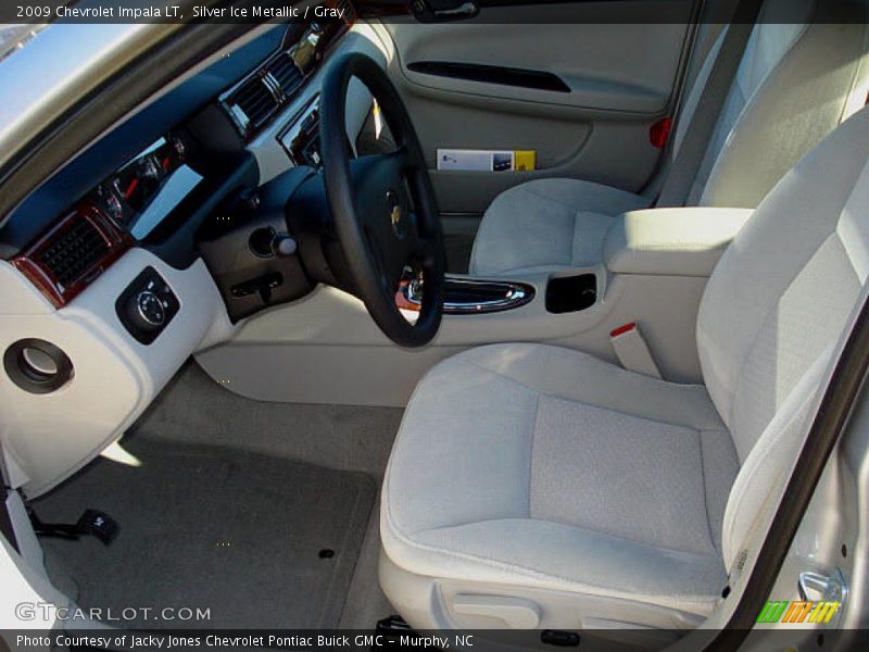 Silver Ice Metallic / Gray 2009 Chevrolet Impala LT