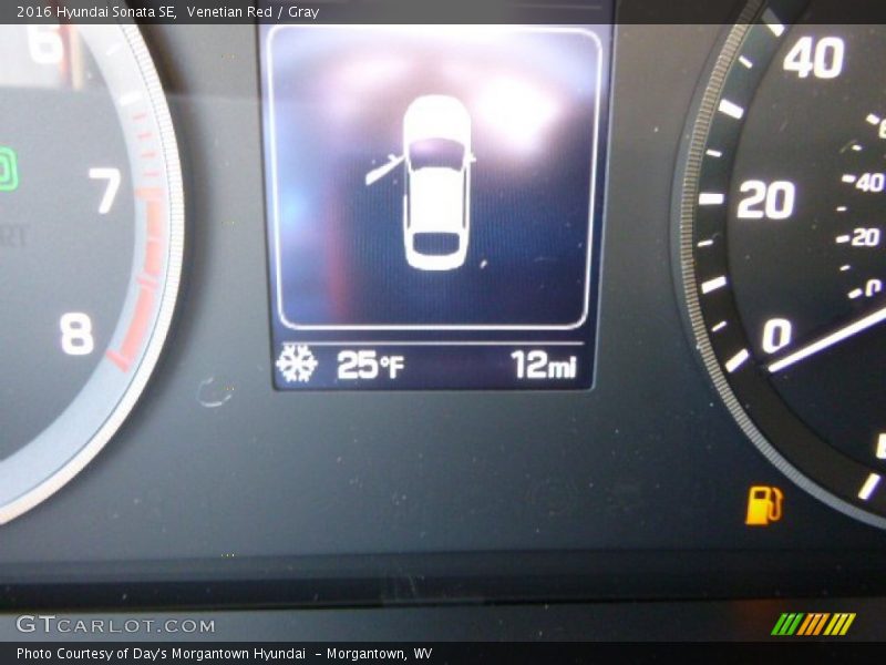 Venetian Red / Gray 2016 Hyundai Sonata SE