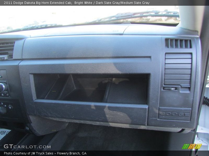 Bright White / Dark Slate Gray/Medium Slate Gray 2011 Dodge Dakota Big Horn Extended Cab