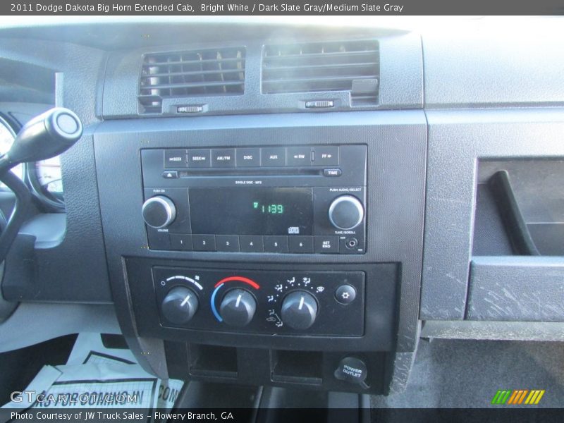 Bright White / Dark Slate Gray/Medium Slate Gray 2011 Dodge Dakota Big Horn Extended Cab