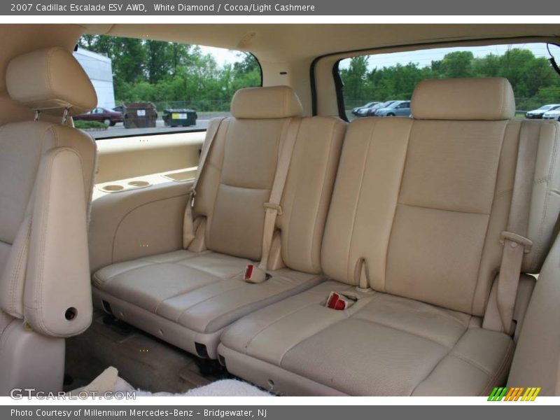 White Diamond / Cocoa/Light Cashmere 2007 Cadillac Escalade ESV AWD