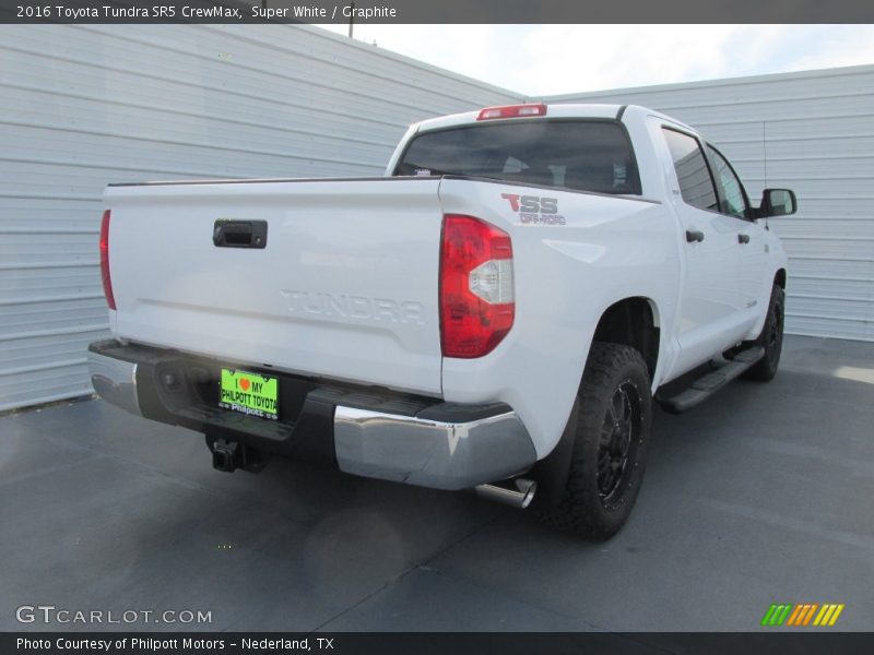 Super White / Graphite 2016 Toyota Tundra SR5 CrewMax