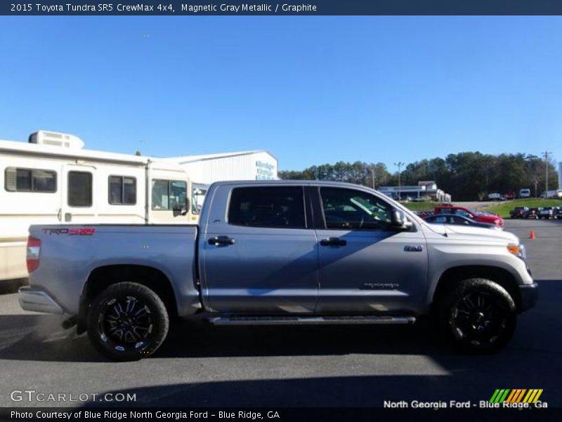 Magnetic Gray Metallic / Graphite 2015 Toyota Tundra SR5 CrewMax 4x4