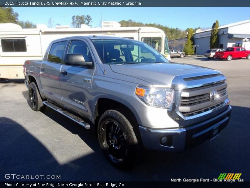 Magnetic Gray Metallic / Graphite 2015 Toyota Tundra SR5 CrewMax 4x4