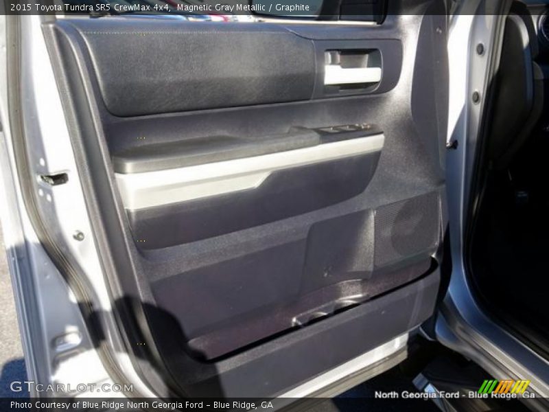 Magnetic Gray Metallic / Graphite 2015 Toyota Tundra SR5 CrewMax 4x4