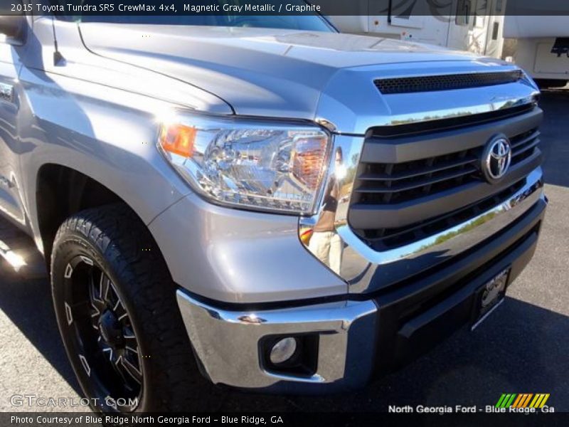 Magnetic Gray Metallic / Graphite 2015 Toyota Tundra SR5 CrewMax 4x4