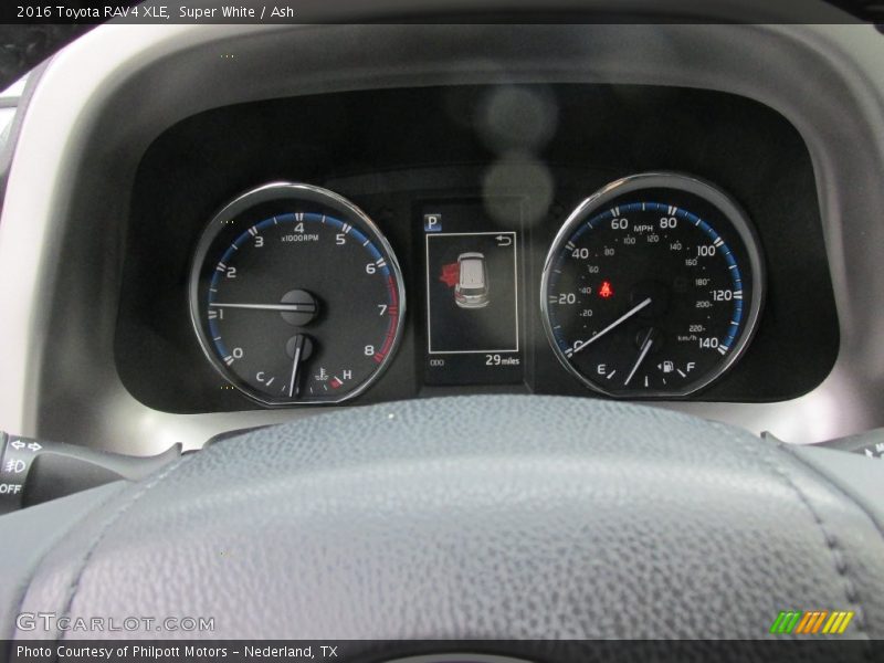 Super White / Ash 2016 Toyota RAV4 XLE