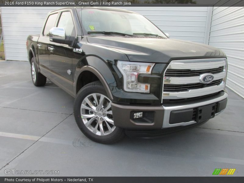 Front 3/4 View of 2016 F150 King Ranch SuperCrew