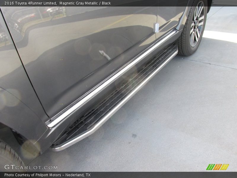 Magnetic Gray Metallic / Black 2016 Toyota 4Runner Limited