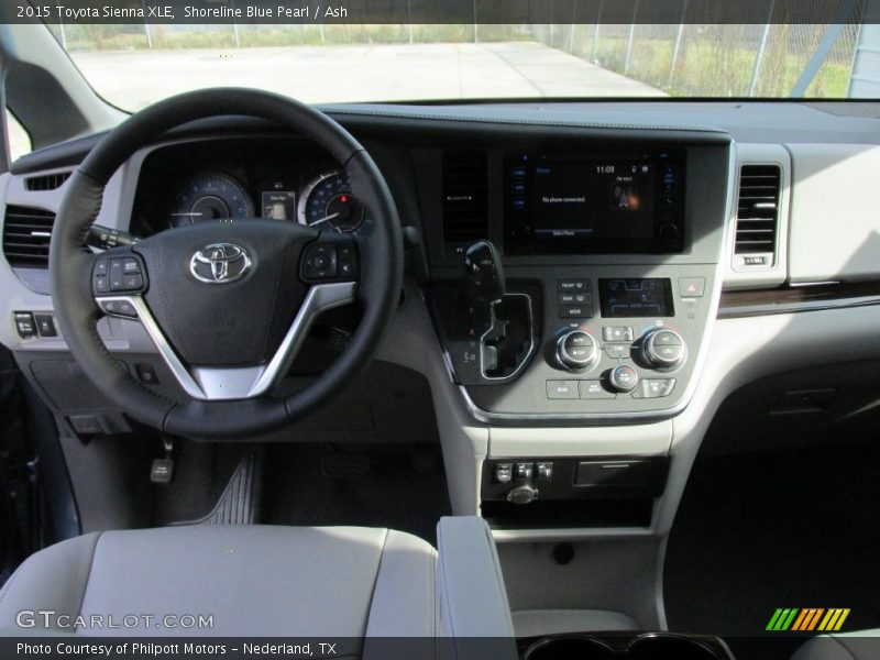 Shoreline Blue Pearl / Ash 2015 Toyota Sienna XLE