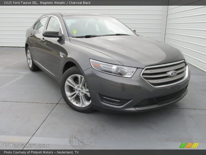 Magnetic Metallic / Charcoal Black 2015 Ford Taurus SEL