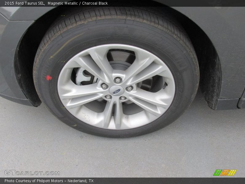 Magnetic Metallic / Charcoal Black 2015 Ford Taurus SEL