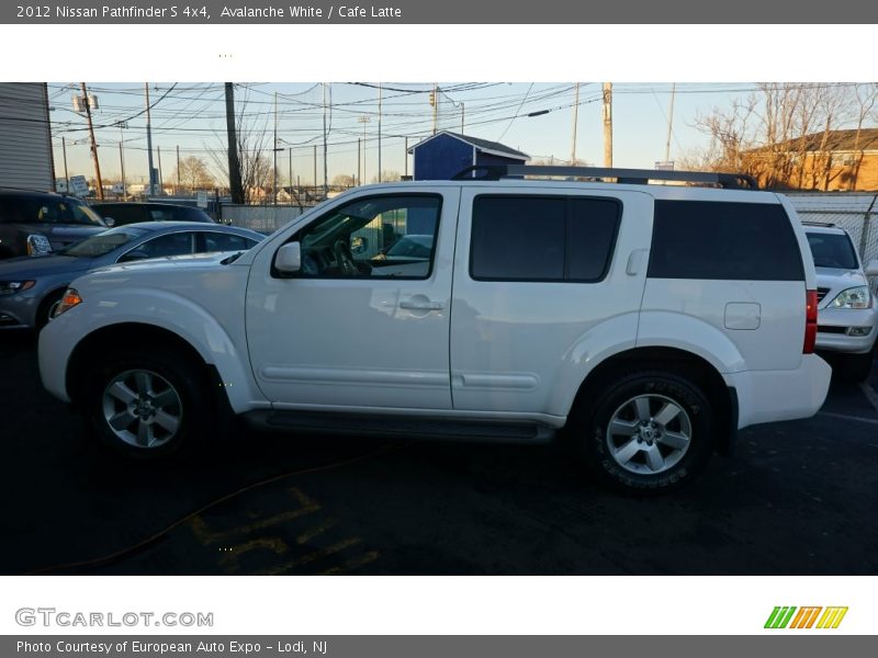 Avalanche White / Cafe Latte 2012 Nissan Pathfinder S 4x4