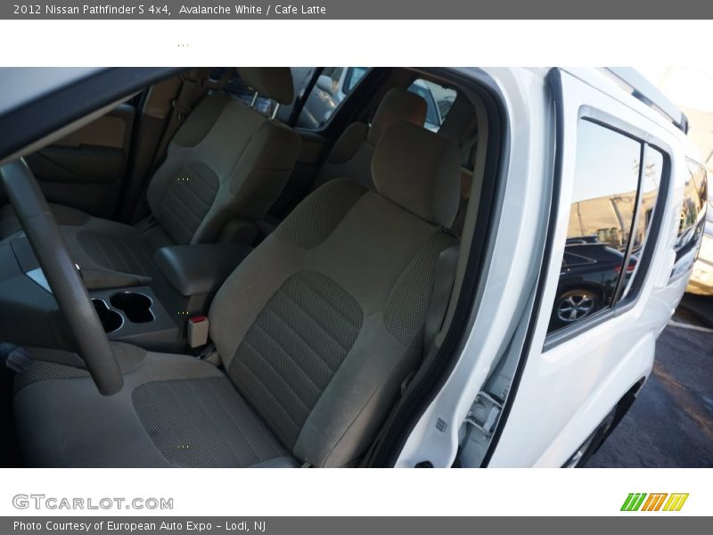 Avalanche White / Cafe Latte 2012 Nissan Pathfinder S 4x4