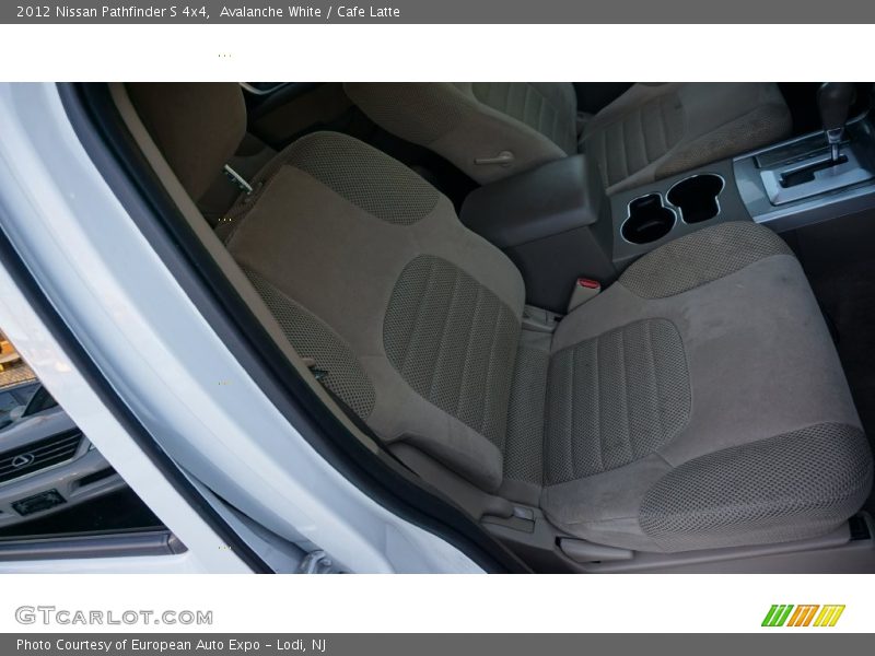 Avalanche White / Cafe Latte 2012 Nissan Pathfinder S 4x4