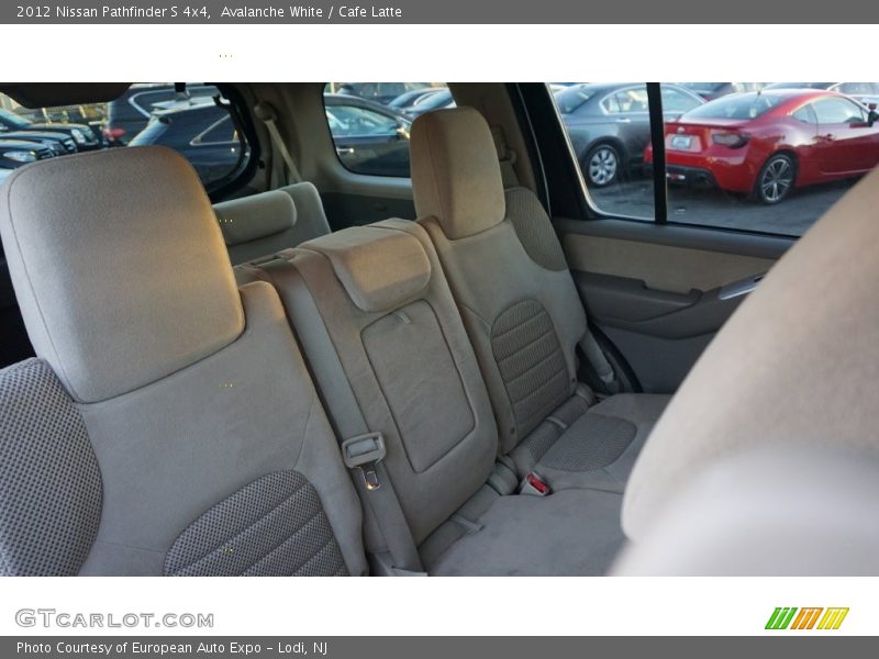 Avalanche White / Cafe Latte 2012 Nissan Pathfinder S 4x4