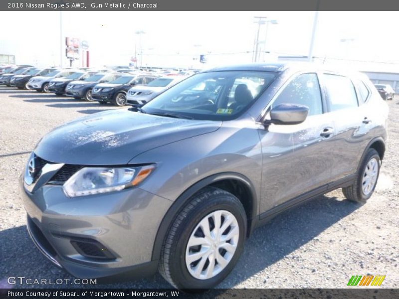 Gun Metallic / Charcoal 2016 Nissan Rogue S AWD
