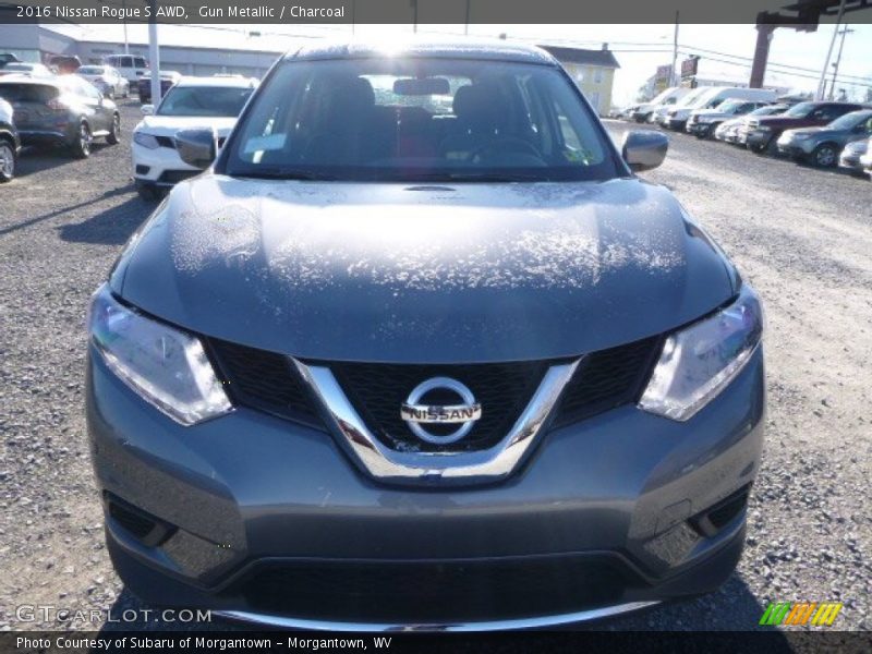 Gun Metallic / Charcoal 2016 Nissan Rogue S AWD