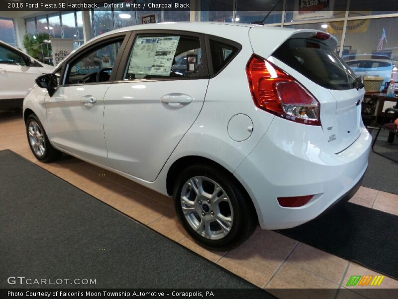  2016 Fiesta SE Hatchback Oxford White