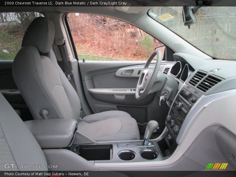 Dark Blue Metallic / Dark Gray/Light Gray 2009 Chevrolet Traverse LS