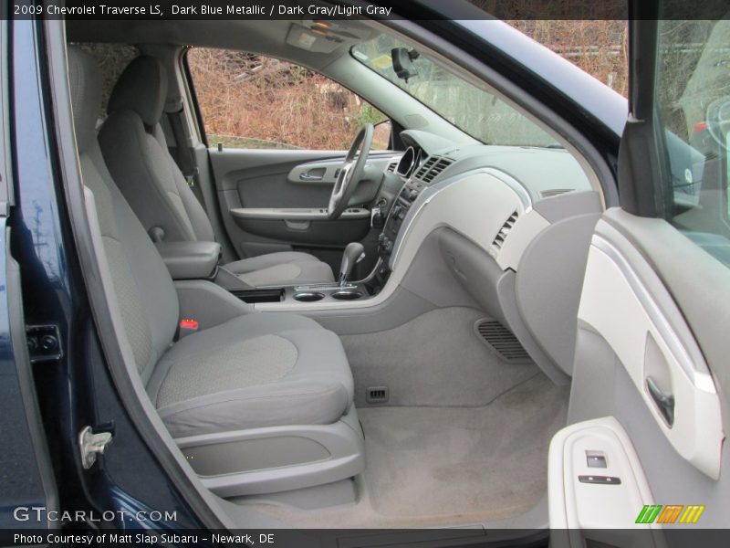 Dark Blue Metallic / Dark Gray/Light Gray 2009 Chevrolet Traverse LS