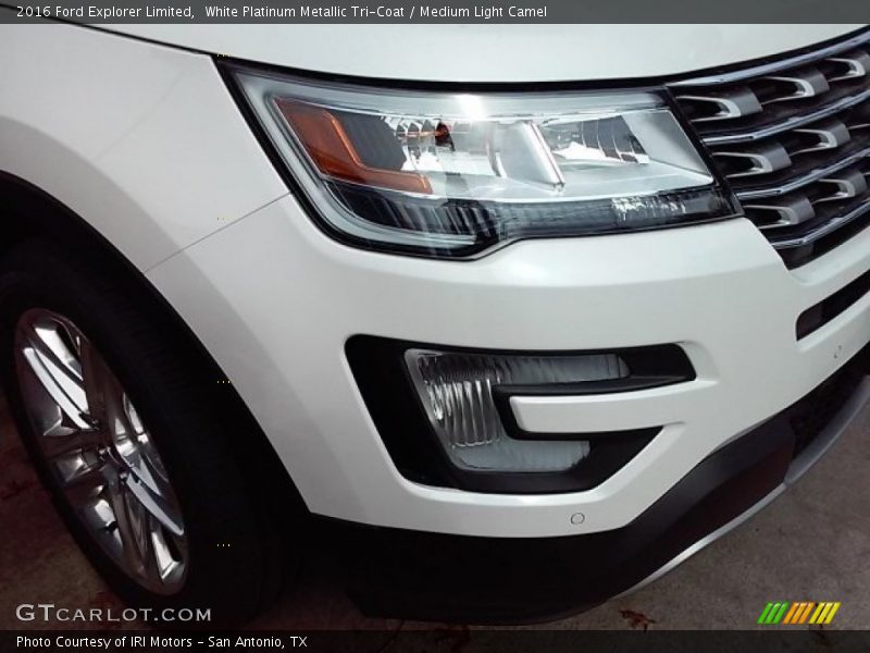 White Platinum Metallic Tri-Coat / Medium Light Camel 2016 Ford Explorer Limited