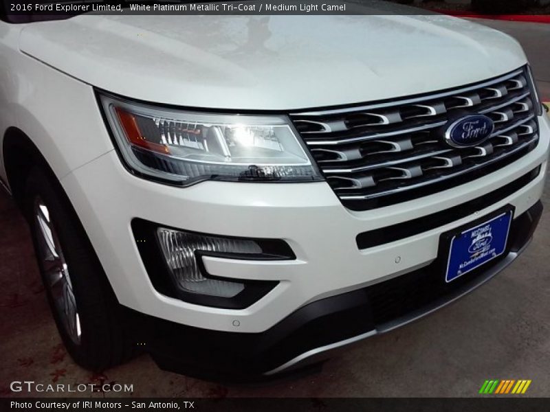 White Platinum Metallic Tri-Coat / Medium Light Camel 2016 Ford Explorer Limited