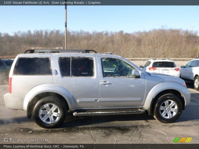 Silver Lightning Metallic / Graphite 2005 Nissan Pathfinder LE 4x4