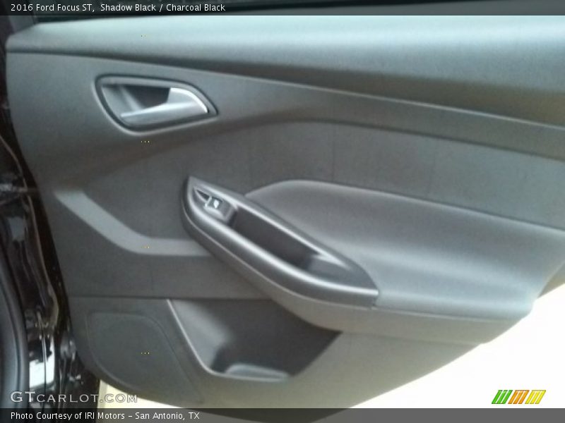 Shadow Black / Charcoal Black 2016 Ford Focus ST