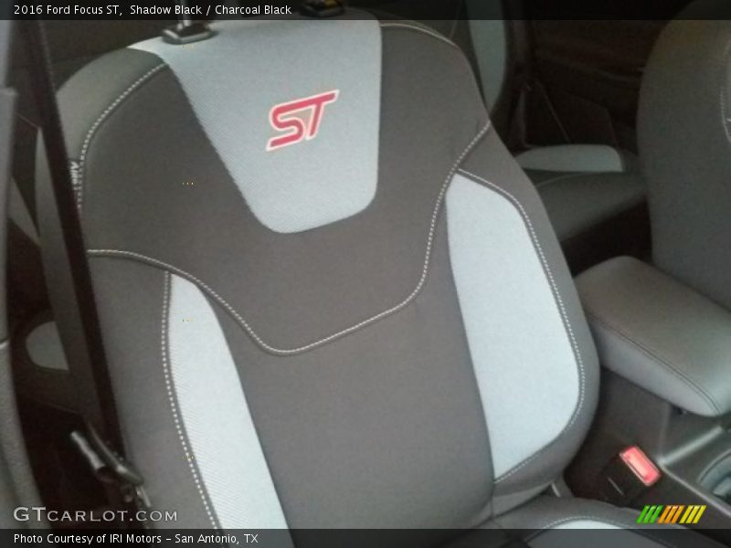 Shadow Black / Charcoal Black 2016 Ford Focus ST