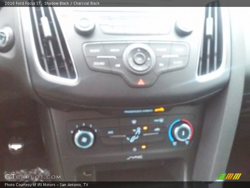 Shadow Black / Charcoal Black 2016 Ford Focus ST