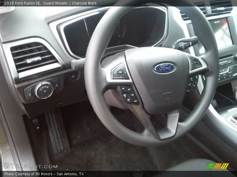 Guard Metallic / Charcoal Black 2016 Ford Fusion SE