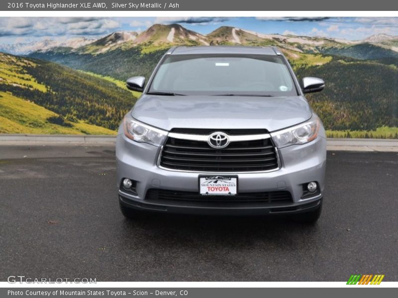 Silver Sky Metallic / Ash 2016 Toyota Highlander XLE AWD