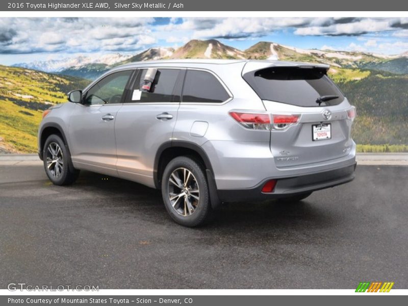 Silver Sky Metallic / Ash 2016 Toyota Highlander XLE AWD