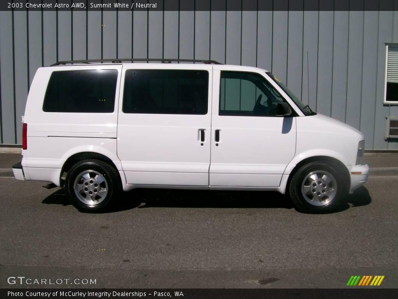 Summit White / Neutral 2003 Chevrolet Astro AWD