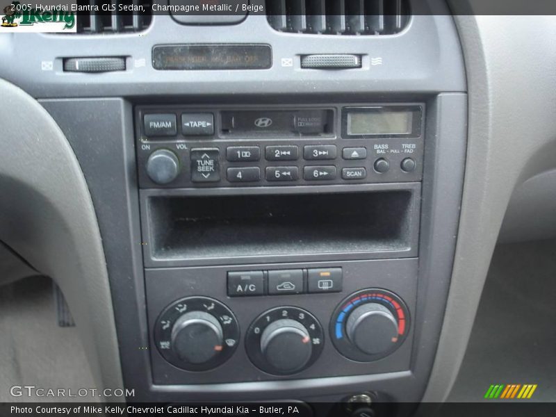 Champagne Metallic / Beige 2005 Hyundai Elantra GLS Sedan